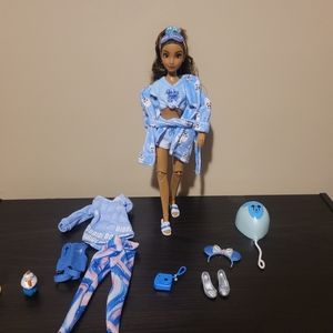 Disney ILY Cinderella Inspired w/Elsa fashion pack